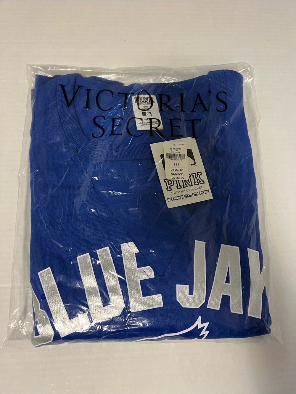 🆕VICTORIA’S SECRET PINK - S - NWT - TORONTO BLUE JAYS BASEBALL MLB VARSITY TOP - Picture 3 of 15